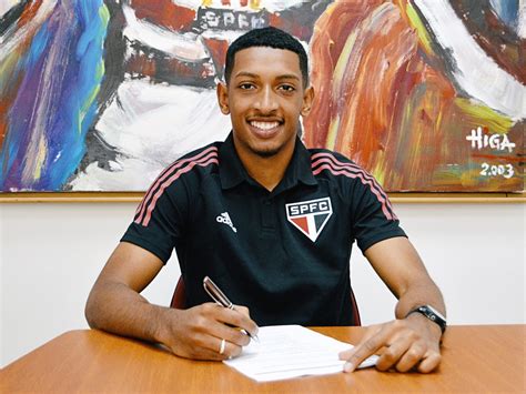 são paulo futebol clube talles macedo toledo costa